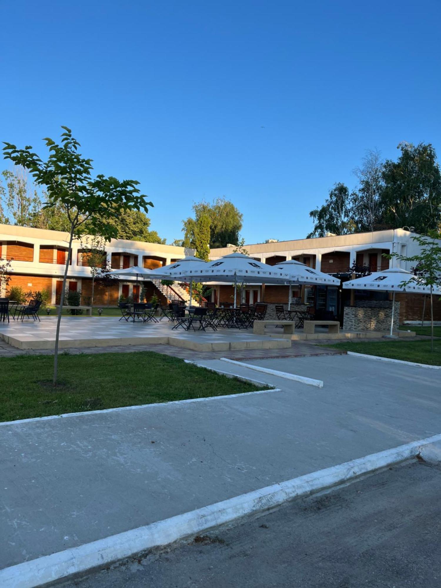Hotel Sibiu Neptun Esterno foto