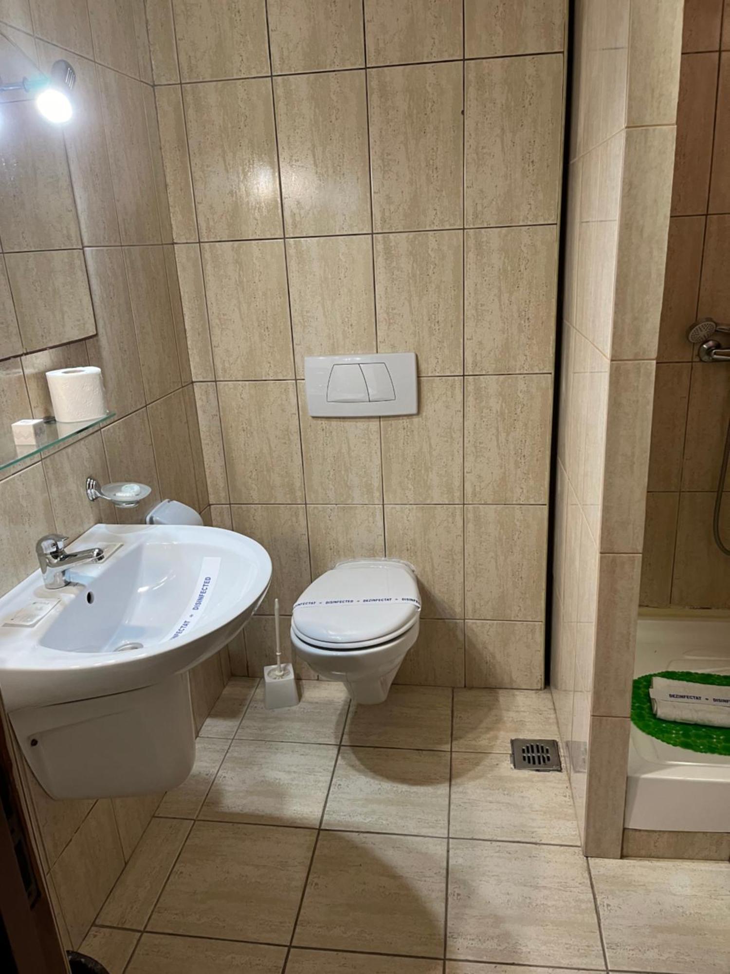 Hotel Sibiu Neptun Esterno foto